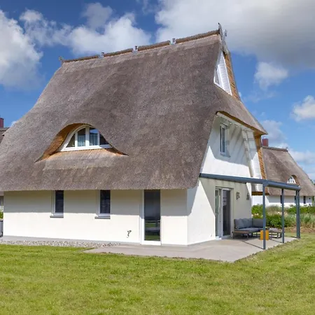 Haffbrise - Mit Kamin Und Sauna Fuer 6 Personen Pepelow