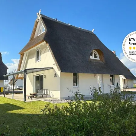 Haffbrise - Mit Kamin Und Sauna Fuer 6 Personen Nyaraló Pepelow